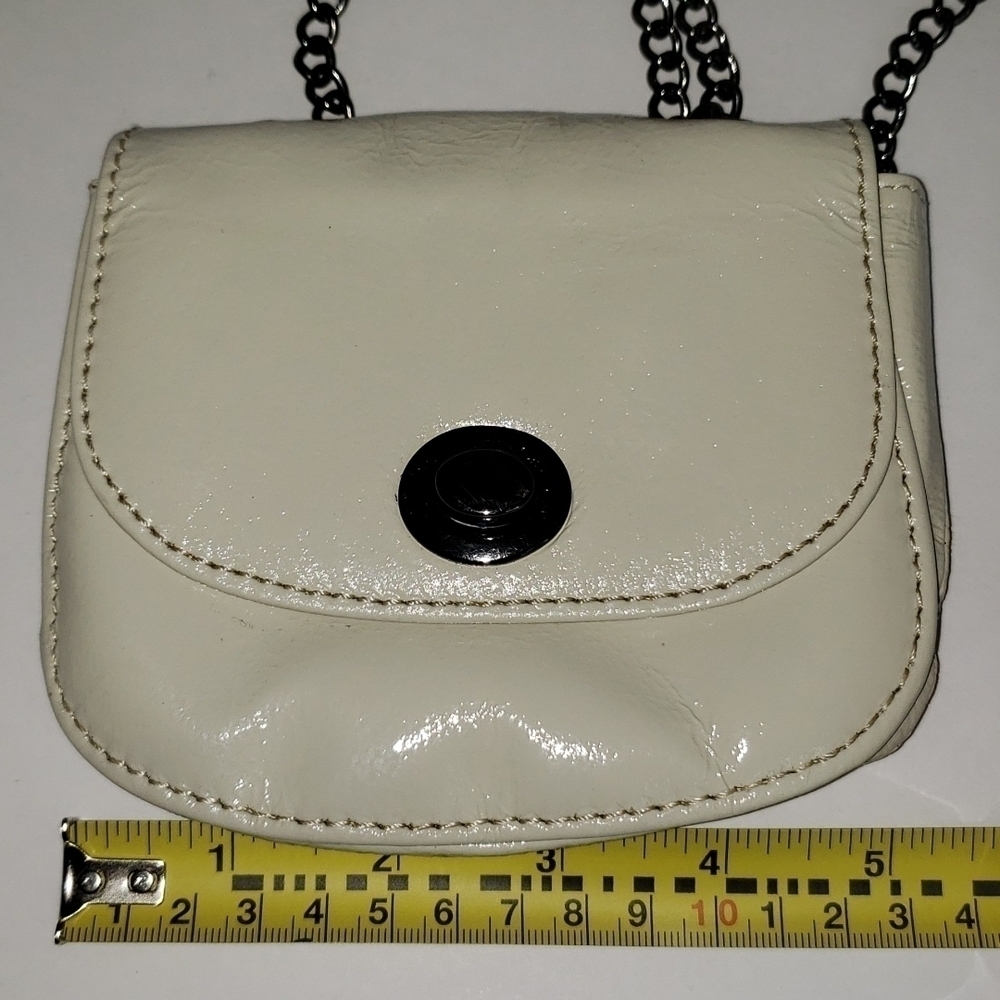 HOBO- Cream Pleather Small Crossbody Bag, Stadium Size, 5 x 4 - Picture 6 of 7